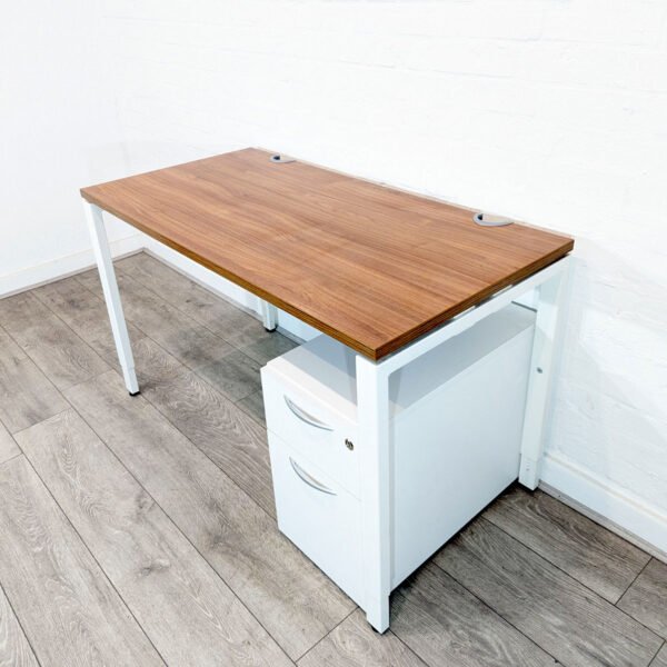 Haworth Height Adjustable Office Desk, Rectangular, Walnut, 1200mm x 600mm