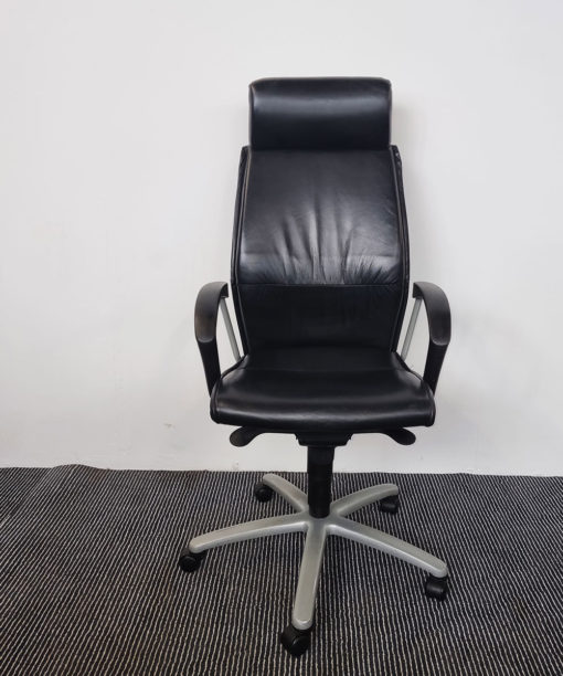 Leather High Backed Executive Chairs With Headrest 2