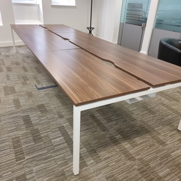 Bank of 6 Office Bench Desk, 1200mm x 600mm in Walnut