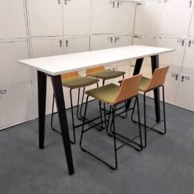 Steelcase Canteen/Breakout Table & 4 High Chairs
