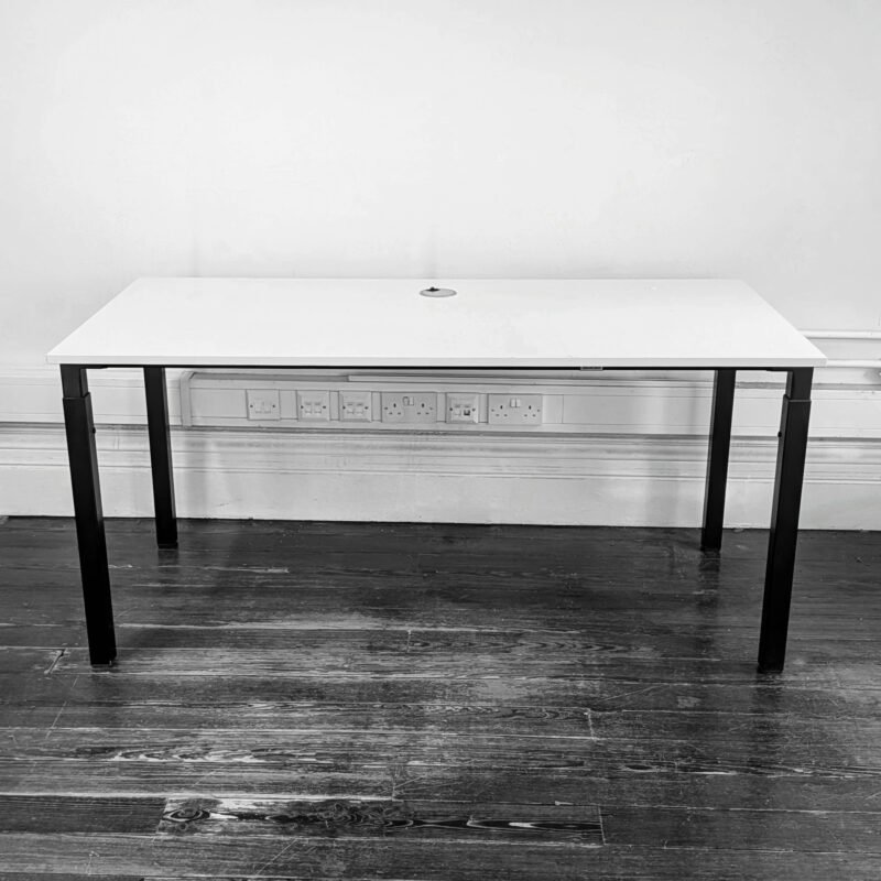 1400desk2 1