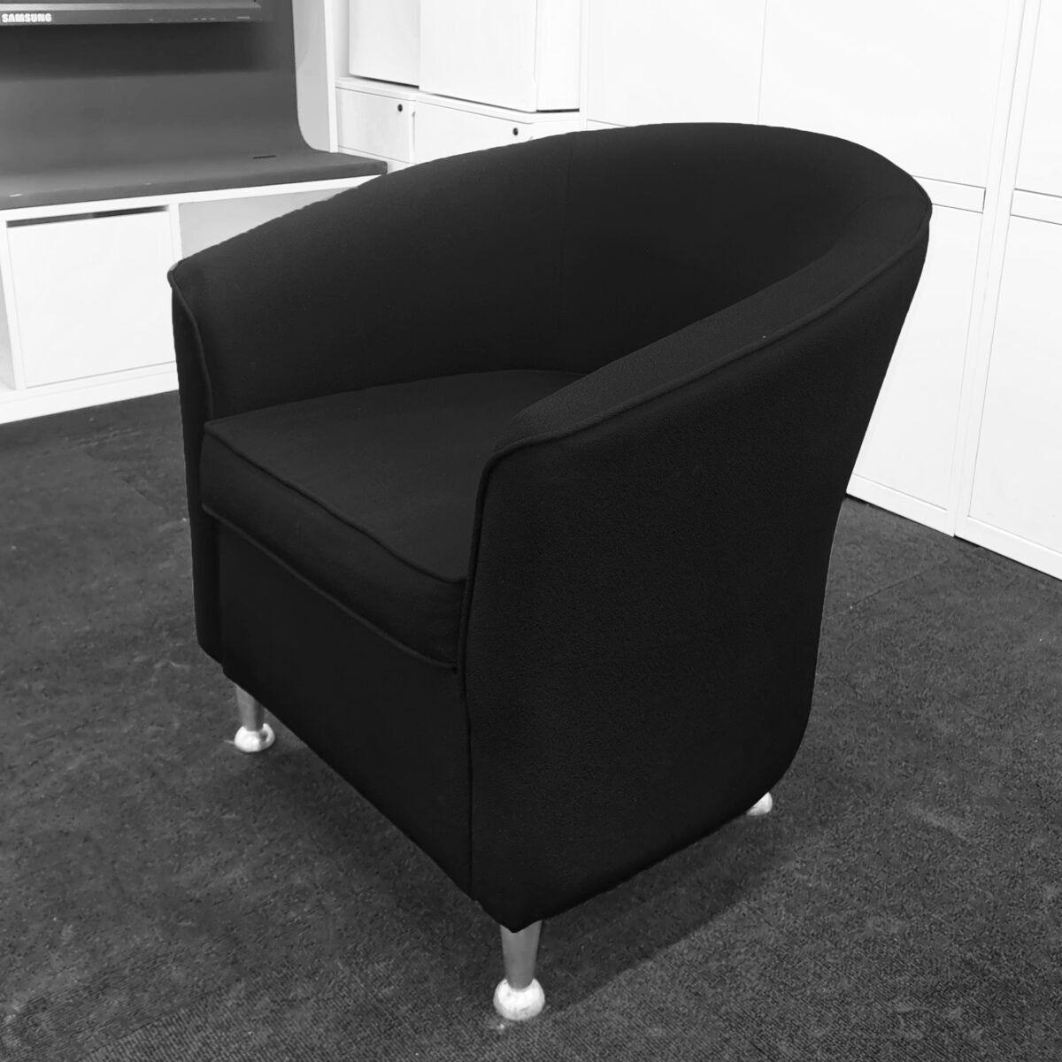 2-Seater Tub Sofa & 3 Compact Single Sofas – Matching Set - Image 3