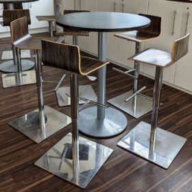 Round Meeting and Breakout High Tables & 4 High Chairs Bundle