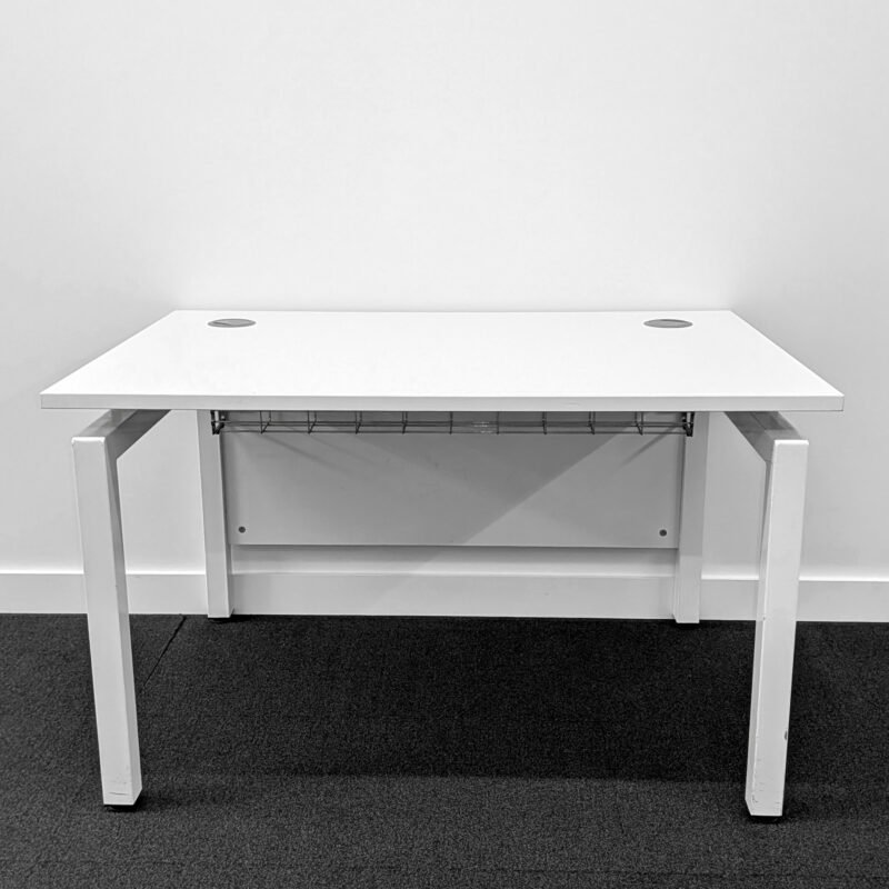 wbdesk2