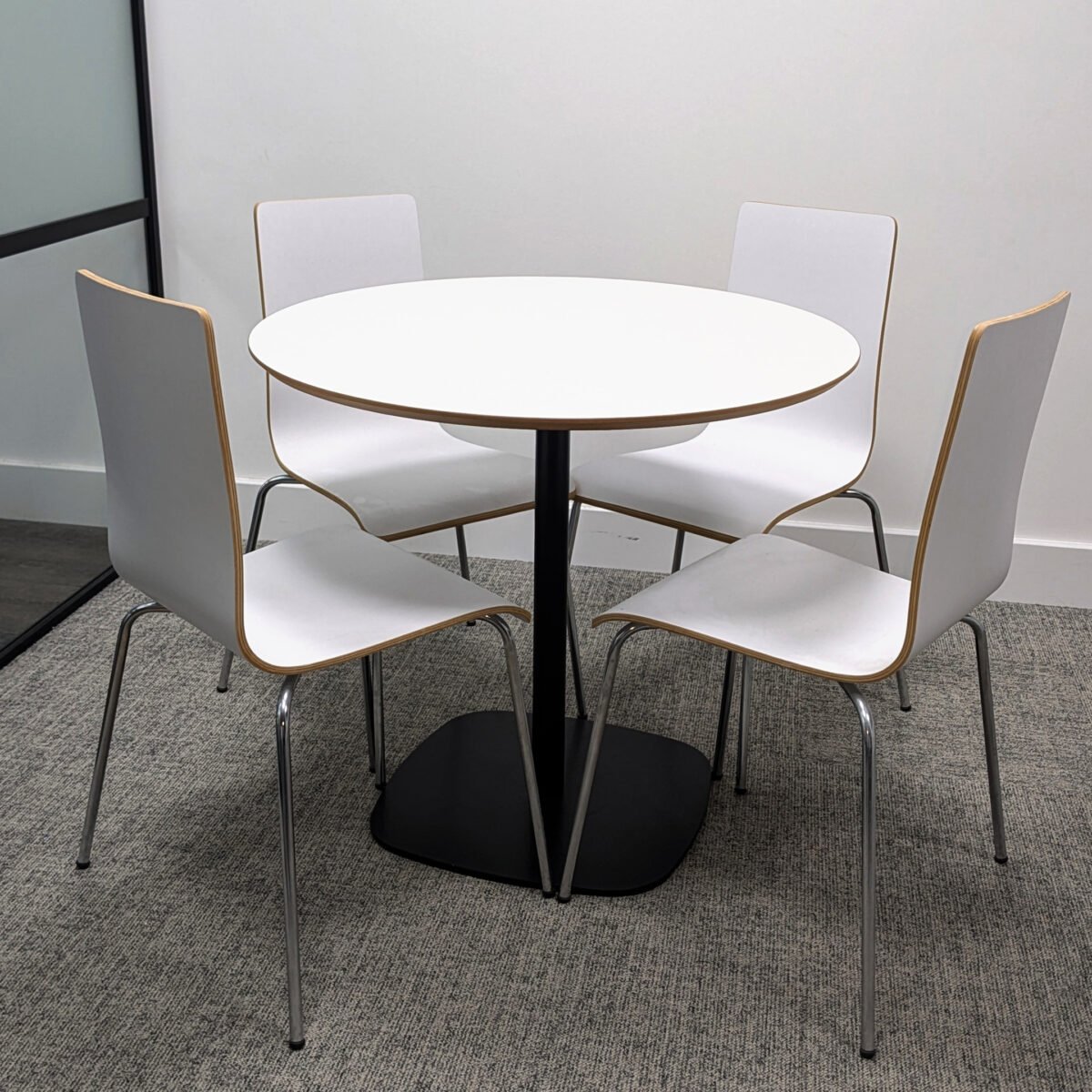 Round Meeting Table & 4 Chairs - White - Image 1