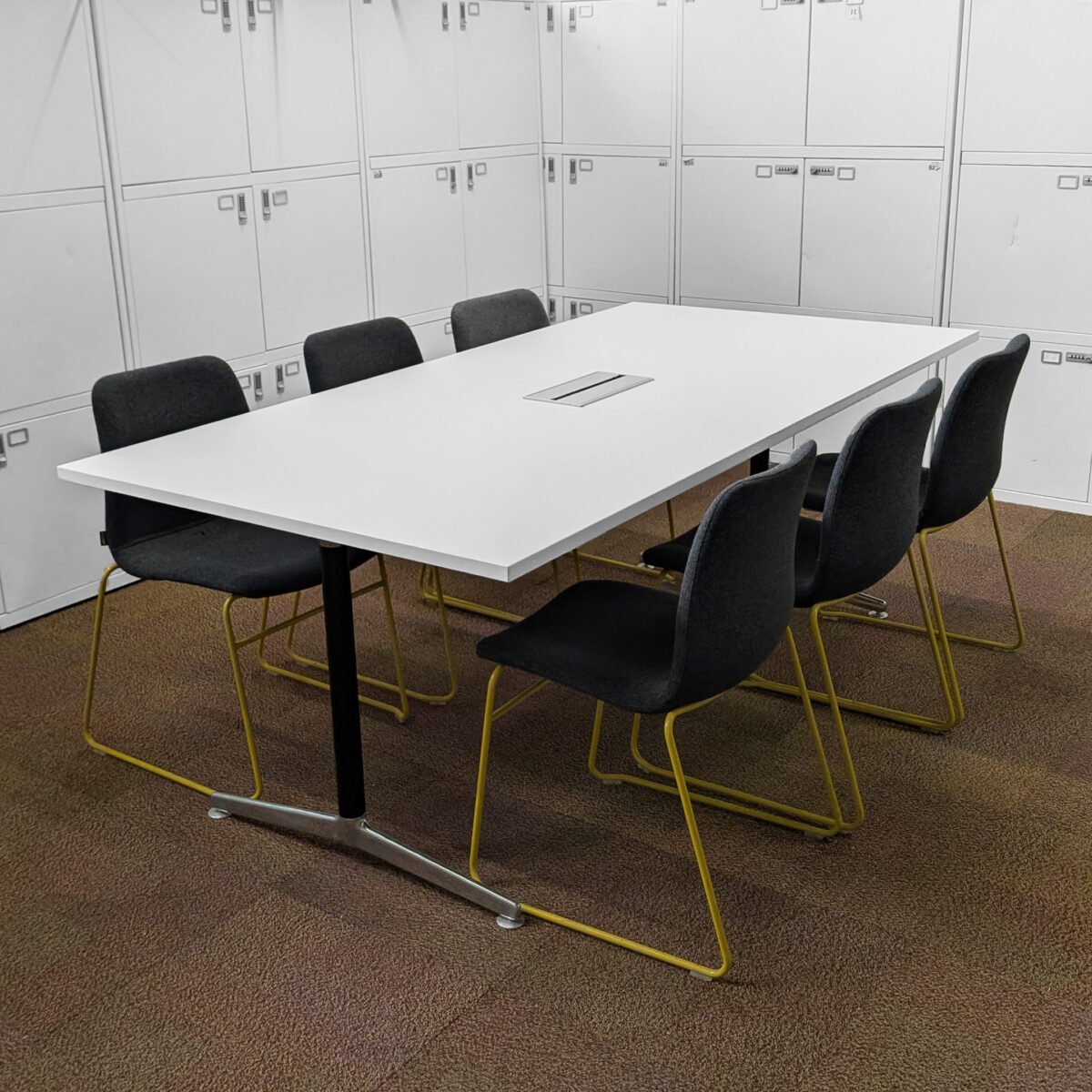 White Meeting/Boardroom Table with 6 RBM Noor Stackable Chairs - Image 1